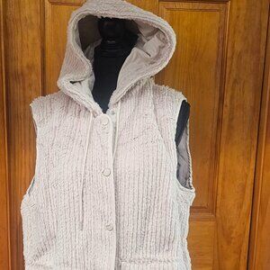Textured Faux Fur Quilted Lined Hoodie Vest